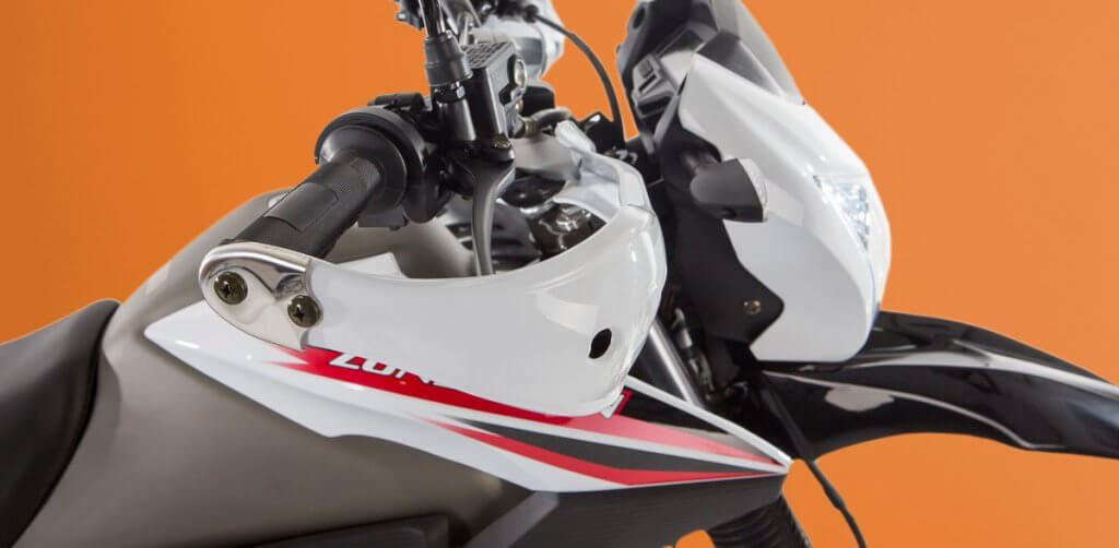 TRIAX 200